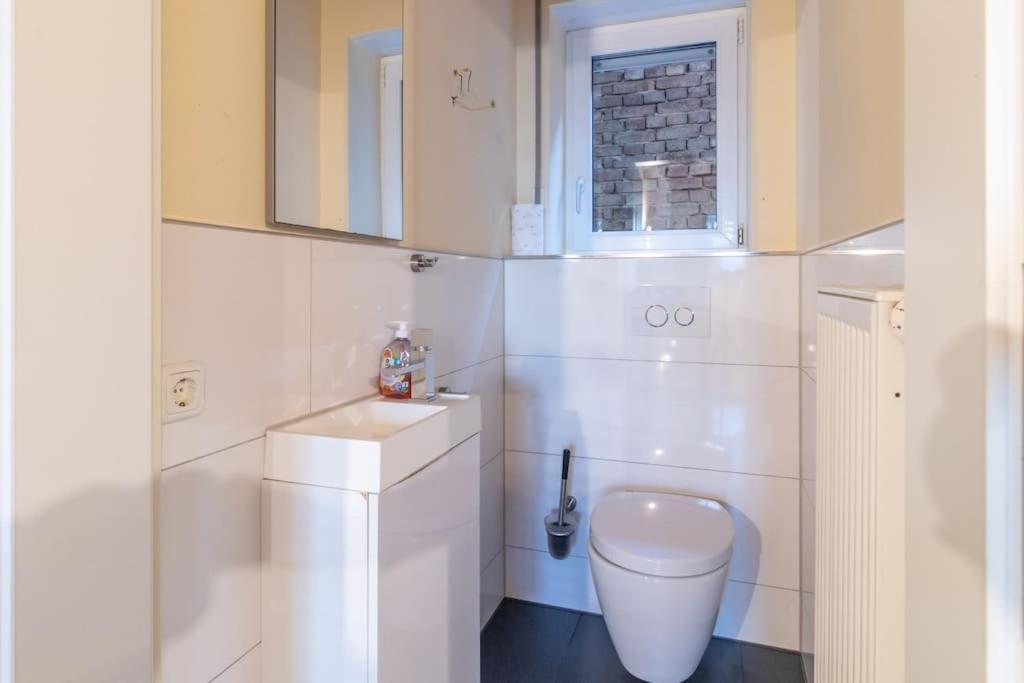 Maisonette-Wohnung Mit 5 Schlafzimmern Woerrstadt Экстерьер фото