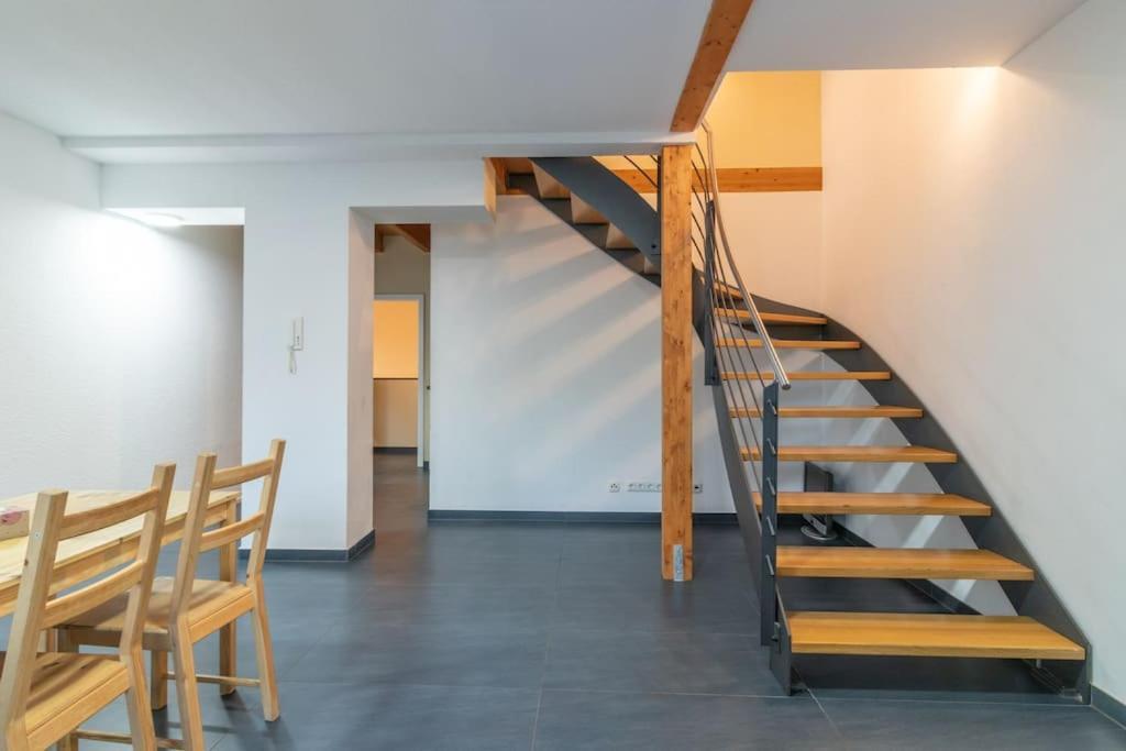 Maisonette-Wohnung Mit 5 Schlafzimmern Woerrstadt Экстерьер фото
