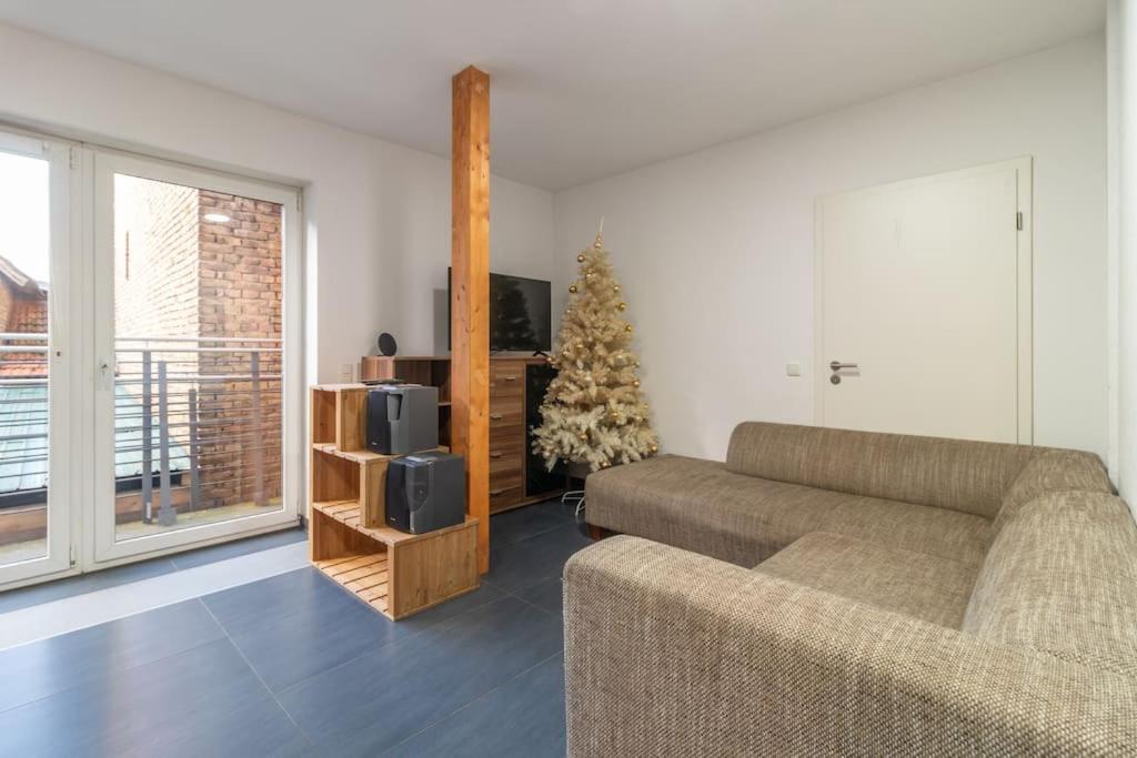 Maisonette-Wohnung Mit 5 Schlafzimmern Woerrstadt Экстерьер фото